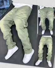 Distressed Vibe Bell Bottom Clean Fit Woodworking Jeans