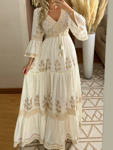 Retro Floral Print Flared Sleeve Dress