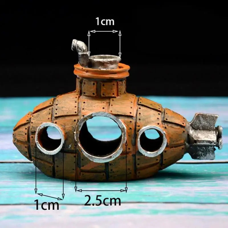 Resin Submarine Ornaments Fish Tank Decoration