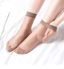 Bulk Pack Soft Thin Non-Slip Socks