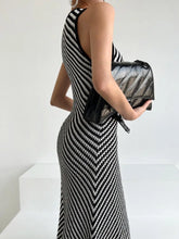 Round Neck Striped Contrast Slim Sleeveless Knitted Dress