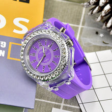 UTHAI Glow Back Rhinestone LED Trendy Wristwatches