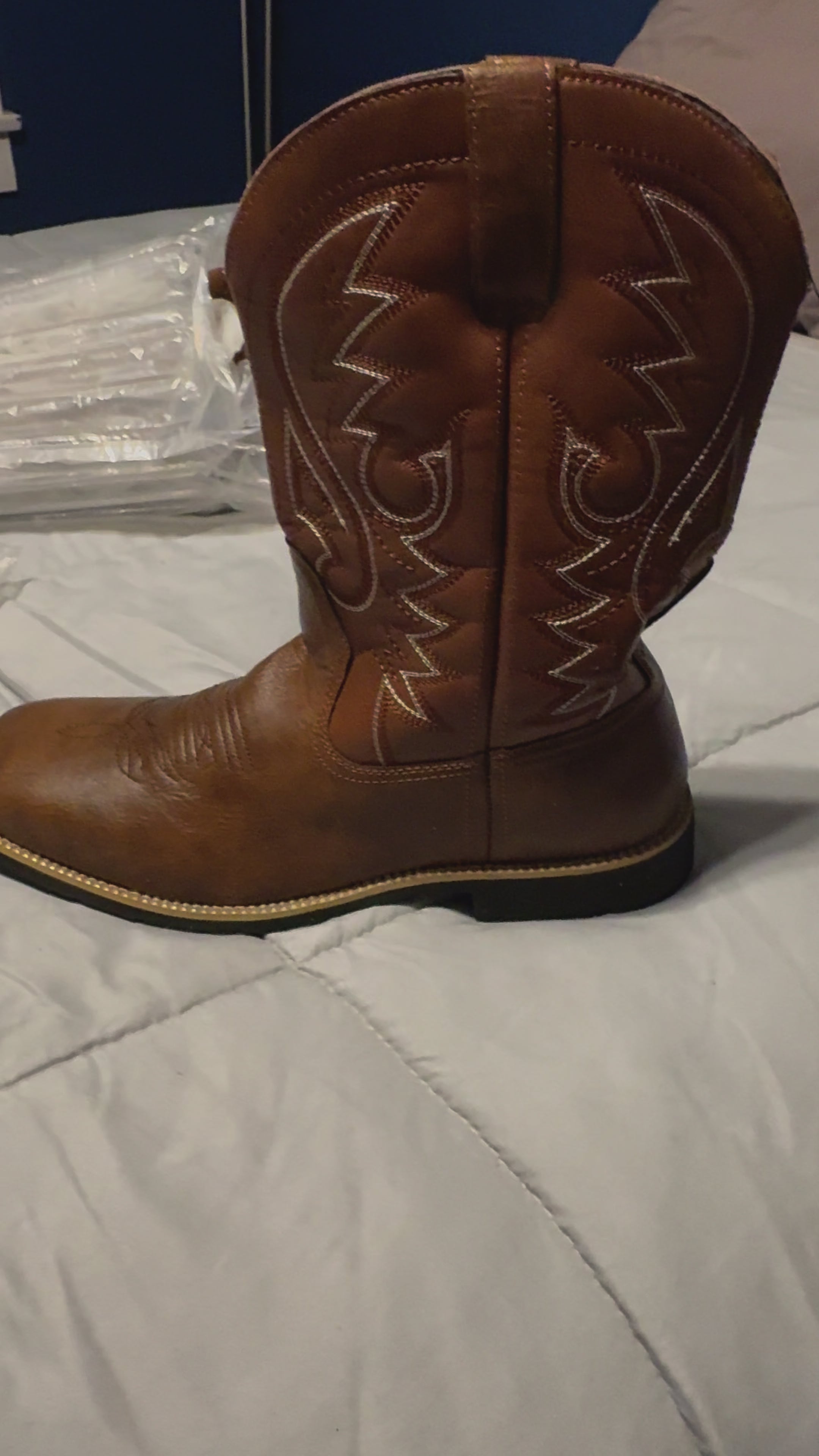 Women's New Size 8.5 Cowboy Boot