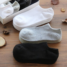 Short Casual Cotton Sweat Absorbing Sports Socks