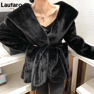 Lautaro Black Warm Oversized Faux Fur Coat