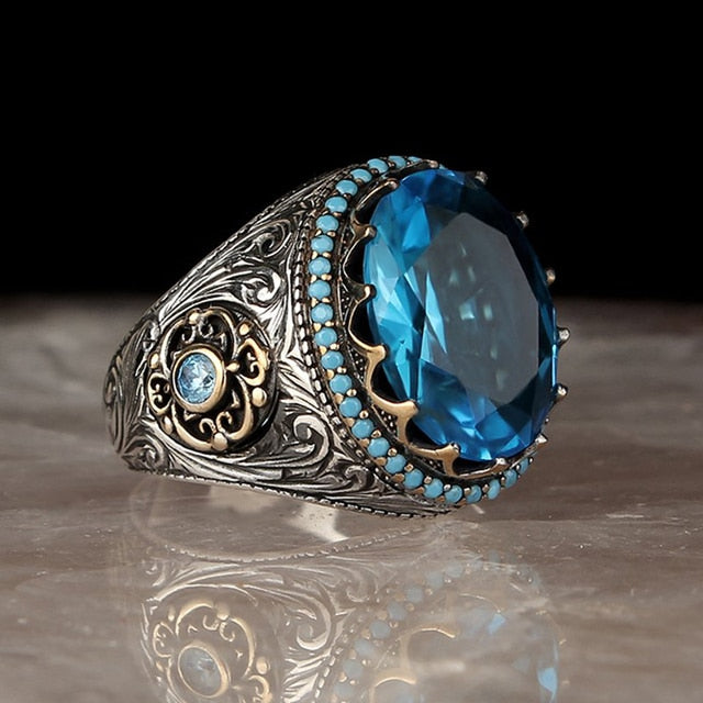 Classic Inlaid Black Stone Zircon Ring
