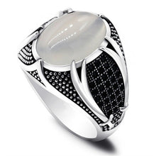 Classic Inlaid Black Stone Zircon Ring