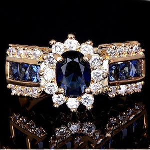 Luxurious Cubic Zirconia Wedding Ring