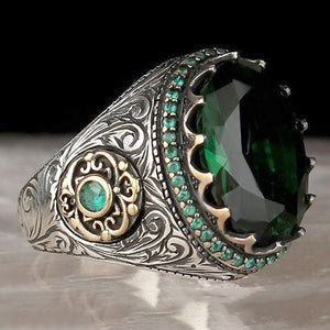 Classic Inlaid Black Stone Zircon Ring