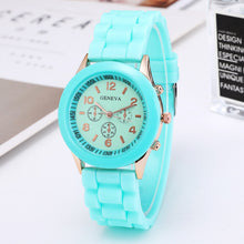 Classic Style Geneva Jelly Macaron Silicone Watch