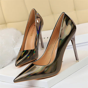 10.5cm High Heel Valentine Pumps