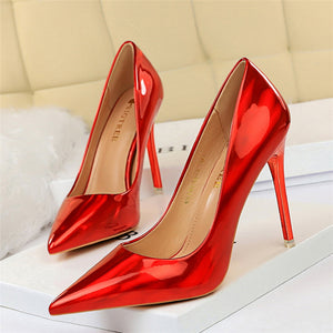 10.5cm High Heel Valentine Pumps