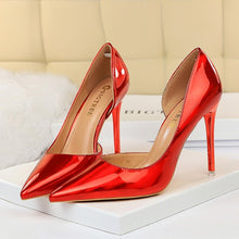 10.5cm High Heel Valentine Pumps